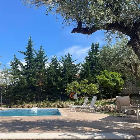 Aparthotel Nissi Collection