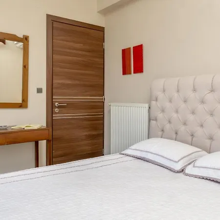Aparthotel Nissi Collection